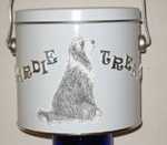 �Beardie Treats� Bucket
A whimsically designed metal bucket holds delicious
treats for your Beardies all year long.  �Beardie Treats�
is spelled out in raised metal letters across the front of
the bucket.
$25.00 Empty     $32.50 Filled
